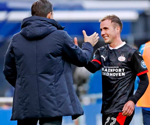 GOETZE Mario Team PSV Eindhoven cheers after his goal for the 1 0 game Dutch first division PEC Zwote PSV Eindhoven 0 3