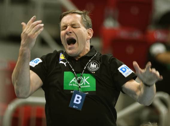 Handball international Germany Bosnia Herzegovina 05 11 2020 in Düsseldorf National Coach Alfred Gislason Deut on the sidelines HM