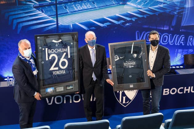 13 11 2020, Football, Sports, Politics, Season 2020 2021, VfL Bochum, Press conference, Arnd Fittkau Member of the Board Vonovia , Chairman Hans Peter Villis VfL Bochum 1848 , Thomas Eiskirch Lord Mayor Bochum Bochum Club grounds VfL Bochum NRW Germany xRHR FOTO DEx