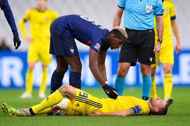 201117 Paul Pogba of France and Marcus Berg of Sweden during the Nations League football match between France and Sweden on November 17, 2020 in Paris Photo Joel Marklund BILDBYRAN kod JM JM0053 bbeng fotboll football soccer fotball landskamp nations league france france sverige sweden sverige a,  Copyright: JOELxMARKLUND BB201117JM032