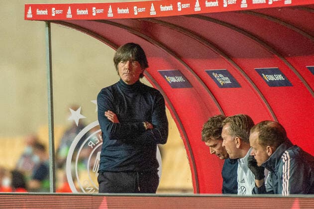 In Joachim Loew, national coach Germany, CEF, Spain vs Germany, football, UEFA Nations League, season 2020 2021, 17 11 2020 CEF, Spain vs Germany, football, UEFA Nations League, season 2020 2021, 17 11 2020 Seville Copyright: xEibnerxPressefotox EP_EER