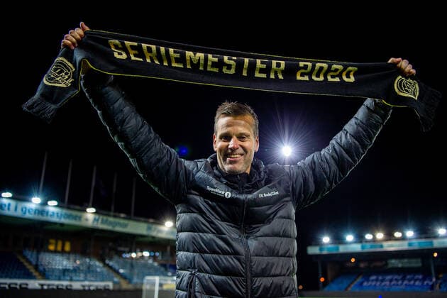 201122 Kjetil Knutsen, head coach of Bodo Glimt, celebrates winning the league after the Eliteserien football match between Stromsgodset and Bodo Glimt on November 22, 2020 in Drammen Photo Vegard Wivestad Grott BILDBYRAN kod VG VG0078 bbeng fotball football fotboll soccer eliteserien stromsgodset godset bodo glimt glimt cheers,  Copyright: VEGARDxWIVESTADxGRoTT BB201122VG174