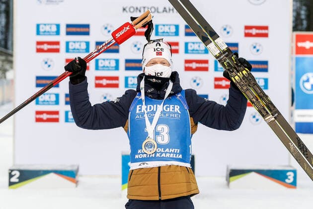 201129 Johannes Thingnes Bo of Norway celebrates after the menÂ 10 km Sprint during the IBU World Cup on November 29, 2020 in Kontiolahti Photo Kalle Parkkinen BILDBYRAN COP 211 KP0004 skidskytte Biathlon ibu world cup Kontiolahti menÂ s 10 km Sprint bbeng jubel,  Copyright: KALLExPARKKINEN BB201129BB056