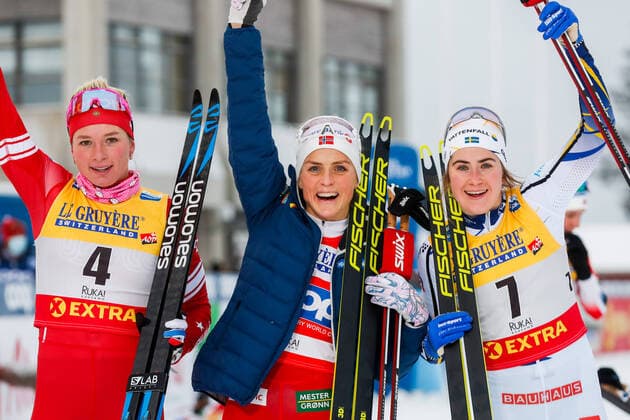 201129 Tatiana Sorina of Russia, Therese Johaug of Norway and Ebba Andersson of Sweden celebrate after the women s Cross Country Skiing 10 km during the FIS Cross Country World Cup on November 29, 2020 in Ruka Photo Tomi Hänninen BILDBYRAN COP 211 XX0009 skidor cross country skiing fis world cup ruka women s 10 km bbeng jubel celebration,  Copyright: TOMIxHÄNNINEN BB201129BB098