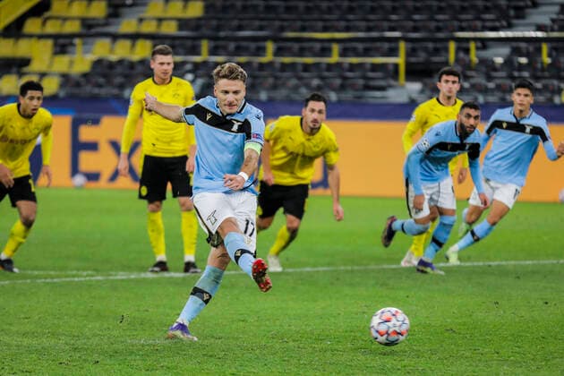 Dortmund, Signal Iduna Park, 02 12 20 Ciro Immobile Rom kicks the 1 1 equaliser in the Championsleague match Borussia Dortmund vs Lazio Rom