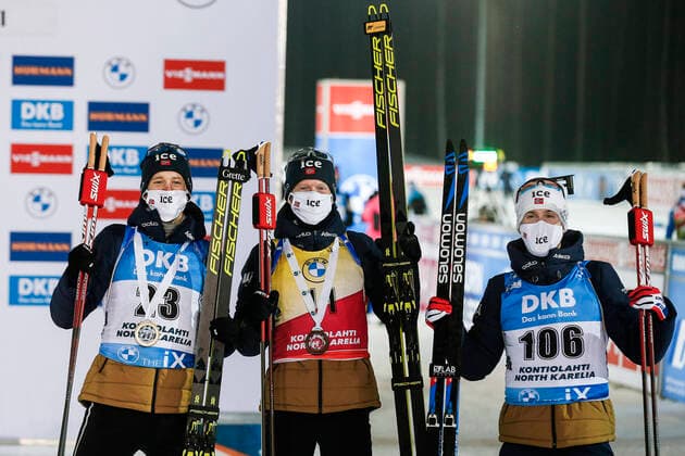 201203 Tarjei Boe, Johannes Thingnes Boe and Erlend Bjoentegaard of Norway celebrates on the podium after competing in the MenÂ s 10 km Sprint during the IBU World Cup on December 3, 2020 in Kontiolahti Photo Kalle Parkkinen BILDBYRAN COP 211 KP0008 skidskytte Biathlon ibu world cup Kontiolahti mens Sprint bbeng Norge jubel,  Copyright: KALLExPARKKINEN BB201203BB145