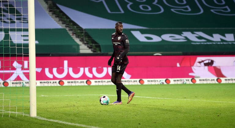06 12 20 SV Werder Bremen VfB Stuttgart Germany, Bremen, 06 12 2020, Football, Bundesliga, Season 2020 2021, 10 Matchday, SV Werder Bremen VfB Stuttgart Silas Wamangituka VfB Stuttgart Tor 0 2 Wamangituka, DFL DFB REGULATIONS PROHIBIT ANY USE OF PHOTOGRAPHS AS IMAGE SEQUENCES AND OR QUASI VIDEO