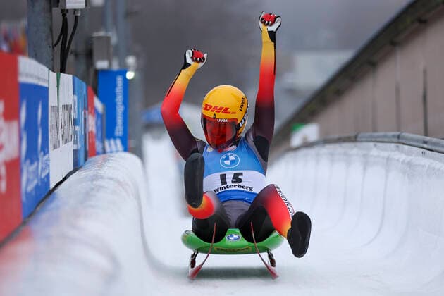 Luge World Cup BMW Sprint World Cup Winterberg, 20 12 2020 Joy about place 1 in womens sprint Julia Taubitz GER Luge World Cup BMW Sprint World Cup on 20 12 20 in the Veltins EisArena in Winterberg Germany Copyright: xBEAUTIFULxSPORTS AxelxKohringx