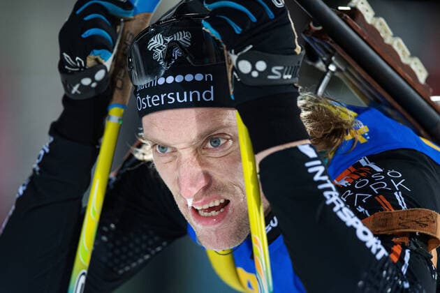 201220 Biathlon Östersunds Torstein Stenersen after the biathlon competition ATG Sprinten, an observation competition for selection for the World Cup and IBU Cup, on December 20, 2020 in Östersund,  Copyright: JOELxMARKLUND BB201220JM055
