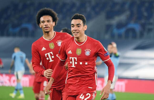 FOOTBALL CHAMPIONS LEAGUE SEASON 2020 2021 Round of 16 First leg 23 02 2021 Lazio Roma FC Bayern Muenchen JUBEL FC Bayern Muenchen Goalscorer to 0 2 Jamal Musiala re , making him FC Bayerns youngest CHL goalscorer, Leroy Sane purl behind