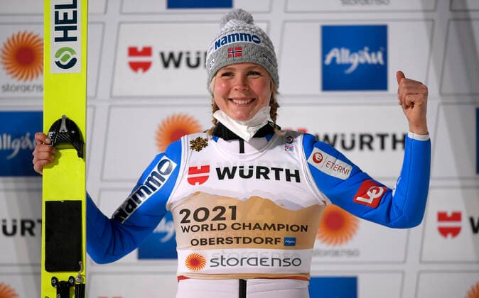 03 03 2021, Nordic SKI World Championships Oberstdorf 2021, Oberstdorf im Allgäu, womens ski jumping from large hill, gold goes to Maren Lundby NOR cheers