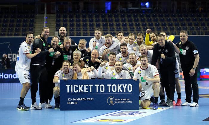 14 03 2021, Handball TOKYO Qualification 2020, Algeria Germany, in the Max Schmeling Halle Berlin Cheers, Germany draws the ticket for Tokyo