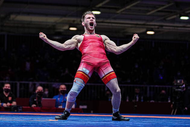 Wrestling European Olympic Games Qualifier 60kg Etienne KINSINGER GER vs Murad MAMMADOV AZE
