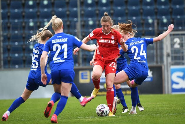 Football, Women, 2020 2021 season, 1 Bundesliga 18 matchday , 1 FFC Turbine Potsdam FC Bayern Munich, f l Marie Höbinger 1 FFC Turbine Potsdam , Anna Gerhardt 1 FFC Turbine Potsdam , Karolina Lea Vilhjalmsdottir FC Bayern Munich , Karen Holmgaard 1 FFC Turbine Potsdam , 21 04 2021, Copyright: xSebastianxRäppoldx xMatthiasxKox
