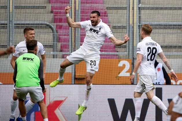 FC Augsburg vs SV Werder Bremen 1 Bundesliga Augsburg, Germany, 15 05 2021 Daniel Caligiuri FC Augsburg goal celebration, cheers after scoring 2 0 during the match of the 1 Bundesliga between FC Augsburg vs SV Werder Bremen at WWK Arena on April 23, 2021 in Augsburg Photo by Peter Fastl POOL DFB DFL REGULATIONS PROHIBIT ANY USE OF PHOTOGRAPHS AS IMAGE SEQUENCES AND OR QUASI VIDEO Augsburg WWK Arena Bayern Germany Poolfoto Peter Fastl POOL ,EDITORIAL USE ONLY
