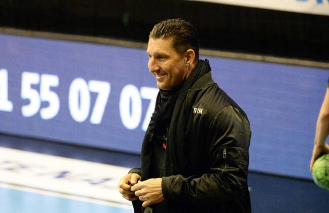 Handball, men, season 2020 2021, 1 Bundesliga 15 matchday , Füchse Berlin FRISCH AUF Göppingen, Board of Sport Stefan Kretzschmar Füchse Berlin before the match, 16 05 2021, Copyright: xSebastianxRäppoldx xMatthiasxKox