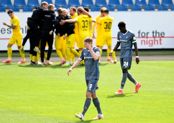 GER, 2 FBL, VfL Osnabrueck vs Hamburger SV 16 05 2021, Bremer Bruecke, Osnabrueck, GER, 2 FBL, VfL Osnabrueck vs Hamburger SV, in picture Simon Terodde Hamburger SV 9 disappointed nordphotoxGmbHx xTreese nph00275