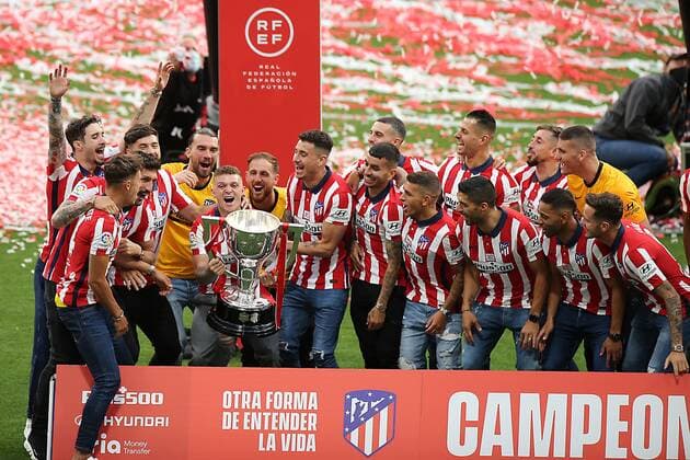 Mandatory Credit: Photo by Pressinphoto Shutterstock (11947304s) Kieran Trippier of Atletico de Madrid with the trophy Atletico de Madrid La Liga Champion Cup delivery, La Liga Santander. Football, Wanda Metropolitano Stadium, Madrid, Spain - 23 May 2021 EDITORIAL USE ONLY No use with unauthorised audio, video, data, fixture lists (outside the EU), club league logos or live services. Online in-match use limited to 45 images (+15 in extra time). No use to emulate moving images. No use in betting, games or single club league player publications services. Atletico de Madrid La Liga Champion Cup delivery, La Liga Santander. Football, Wanda Metropolitano Stadium, Madrid, Spain - 23 May 2021 EDITORIAL USE ONLY No use with unauthorised audio, video, data, fixture lists (outside the EU), club league logos or live services. Online in-match use limited to 45 images (+15 in extra time). No use to emulate moving images. No use in betting, games or Copyright: xPressinphoto Shutterstockx 11947304s
