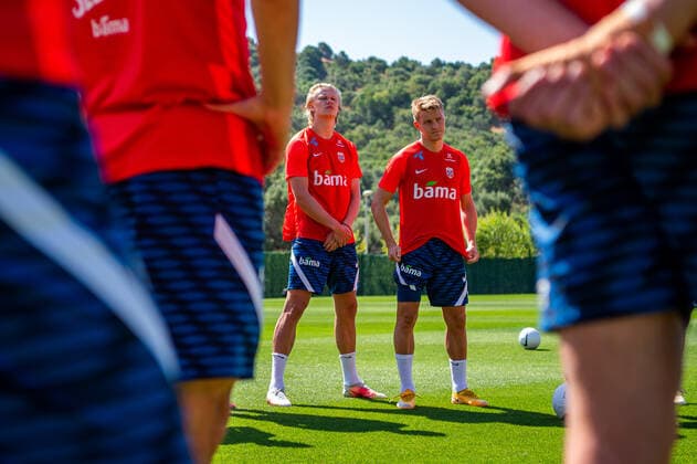 210601 Erling Braut Haaland and Martin odegaard of the Norwegian national football team during a training session on June 1, 2021 in Marbella Photo Vegard Wivestad Grott BILDBYRAN kod VG VG0127 bbeng fotball soccer football fotboll privatlandskamp friendly training träning training practice norway norway, Copyright: VEGARDxWIVESTADxGRoTT BB210601VG012