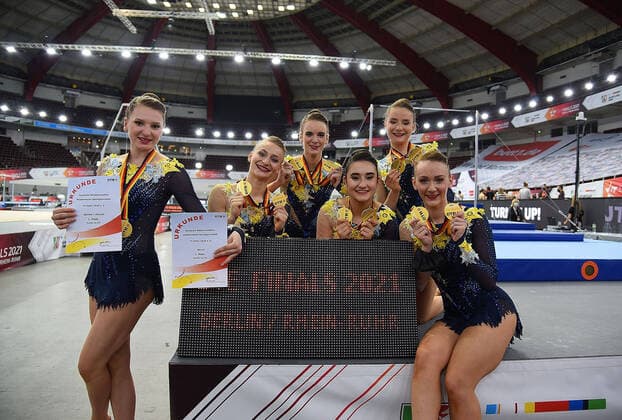 04 06 2021, xhbx, Rhythmic Gymnastics German Championships, German Championships Rhythmic Gymnastics Rhythmic Gymnastics RSG 2021 emspor, v l Group TV Dahn 1910 e V Award Ceremony DFL DFB REGULATIONS PROHIBIT ANY USE OF PHOTOGRAPHS as IMAGE SEQUENCES and or QUASI VIDEO Dortmund