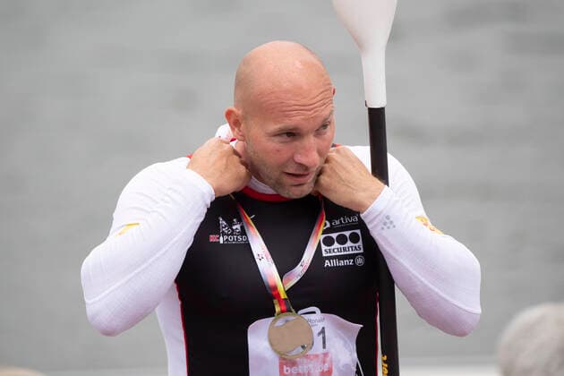 Ronald RAUHE KC Potsdam , 2 place, silver medal, cries at the award ceremony, Emotion, Canoe K1 of the men, The finals 2021 in the disciplines Canoe, SUP, Canoe Polo from 03 06 06 2021 in Duisburg, Â