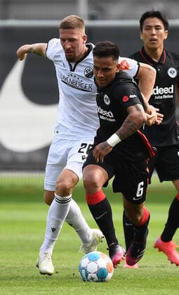 17 07 2021, xjhx, football test match, Eintracht Frankfurt SV Sandhausen emspor, v l Janik Bachmann SV Sandhausen , Rodrigo Zalazar Eintracht Frankfurt DFL DFB REGULATIONS PROHIBIT ANY USE OF PHOTOGRAPHS as IMAGE SEQUENCES and or QUASI VIDEO Frankfurt am Main