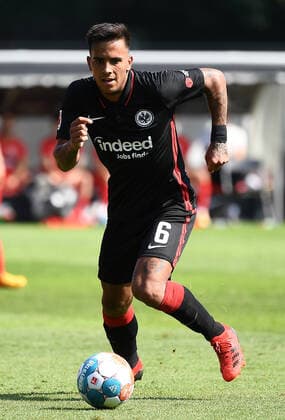 20 07 2021, xjhx, football test match, Eintracht Frankfurt FC Giessen emspor, v l Rodrigo Zalazar Eintracht Frankfurt FREISTELLER DFL DFB REGULATES PROHIBIT ANY USE OF PHOTOGRAPHS as IMAGE SEQUENCES and or QUASI VIDEO Frankfurt am Main