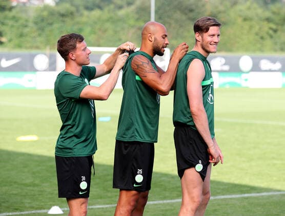 VfL photo session Bad Waltersdorf, 22 07 2021, FOOTBALL VfL Wolfsburg, summer training camp, 1 Bundesliga, season 2021 22 picture shows Yannick Gerhardt VfL Wolfsburg , John Anthony Brooks VfL Wolfsburg , Wout Weghorst VfL Wolfsburg Bad Waltersdorf.