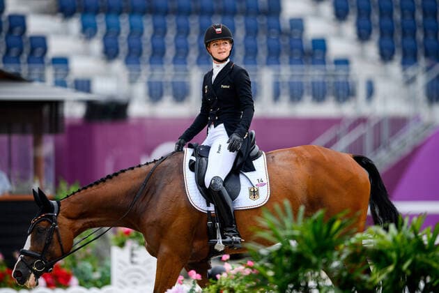 210730 Julia Krajewski of Germany with horse Amanda De B ? Neville compete in equestrian dressage team and individual during day 7 of the Tokyo 2020 Olympic Games on July 30, 2021 in Tokyo Photo Carl Sandin BILDBYRAN kod CS CS0195 ridsport equestrian olympic games olympics os ol olympiska Games olympic games tokyo2020 tokyo 2020 tokyo os tokyo ol bbeng dressage,  Copyright: CARLxSANDIN BB210730CS014