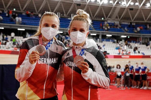 151 Lea Sophie FRIEDRICH GER ,153 Emma HINZE GER , medal ceremony Cycling Track Bike Track Women s Team Sprint Finals at Izu Velodrome Shizuoka 2 08 2021 Summer Olympics 2020, from 23 07 08 2021 in Tokyo Japan Â