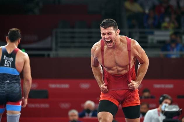 Denis Maksymilian KUDLA GER ,wins the bronze medal,place 3,cheers,joy,enthusiasm,after victory,wrestling,MGR 87kg men,wrestling men on 04 08 2021,Makuhari Exhibition Hall A Summer Olympics 2020,from 23 07 08 2021 in Tokyo Japan