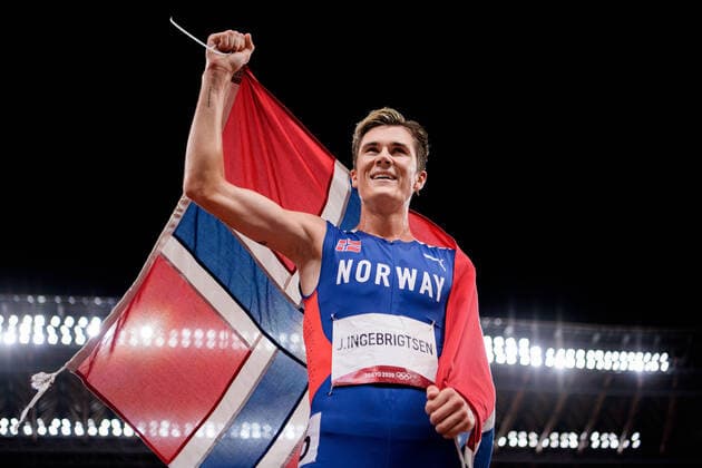 210807 Jakob Ingebrigtsen of Norway celebrates after winning the mens 1500 meter final during day 15 of the Tokyo 2020 Olympic Games on August 7, 2021 in Tokyo Photo Joel Marklund IMAGE BODY code JM JM0191 bbeng athletics athletics athletics olympic games olympics os ol olympiska spel olympiske toys tokyo2020 tokyo 2020 tokyo os tokyo ol norway cheers ol gold gold gold gold,  Copyright: JOELxMARKLUND BB210807JM063