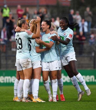 Football, Women, 2021 2022 season, 1 Bundesliga 2 matchday , 1 FFC Turbine Potsdam FC Carl Zeiss Jena, Potsdam, cheering after goal to 1 0 by Sara Holmgaard 1 FFC Turbine Potsdam , 03 09 2021, Copyright: xSebastianxRäppold MatthiasxKochx
