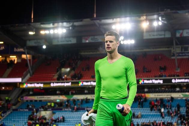 211113 Goalkeeper orjan Haskjold Nyland of Norway looks dejected after during the FIFA World Cup Qualifier football match between Norway and Latvia on November 13, 2021 in Oslo Photo Vegard Grott BILDBYRAN kod VG VG0197 bbeng fotball soccer football fotboll fifa world cup qualifiers vm qualification vm kvalik landskamp latvia latvia norway norway depp,  Copyright: VEGARDxGRoTT BB211113VG125