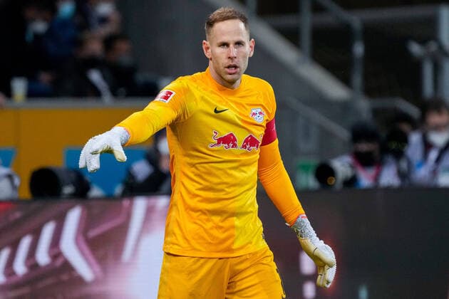 Peter Gulacsi Goalkeeper, RBL, 1 , gives instructions, gestures, gesticulate with arms, gives instructions, gesticulate, frame, action, action, 20 11 2021, Sinsheim Germany , Football, Bundesliga, TSG 1899 Hoffenheim RB Leipzig, DFB DFL REGULATIONS PROHIBIT ANY USE OF PHOTOGRAPHS AS IMAGE SEQUENCES AND OR QUASI VIDEO xozx