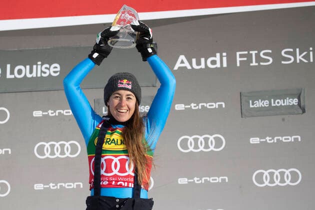 Super G World Cup Ladies Lake Louise LAKE LOUISE,CANADA,5 Dec 21 ALPINE SKIING FIS World Cup, women, SG Image shows GOGGIA Sofia ITA Photo Sammy Minkoff Agency Helmut Schoderbock Lake Louise Alberta Canada Downhill course Lake Louise