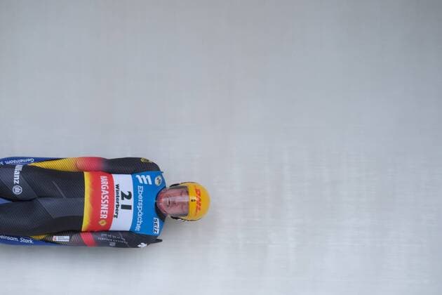 01 01 2022 Winterberg, VELTINS EISARENA EBERSPÄCHER RENNRODEL WELTCUP Men On the track Felix Loch GER