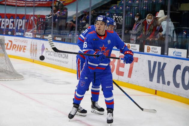 January 7, 2022, Saint Petersburg, Russia: Andrei Kuzmenko (No.96) of SKA Saint Petersburg in action during the 2021-22 KHL Regular season of the Kontinental Hockey League between SKA Saint Petersburg and Torpedo Nizhny Novgorod at the Ice Sports Palace. Saint Petersburg Russia - ZUMAs197 20220107_zaa_s197_114 Copyright: xMaksimxKonstantinovx
