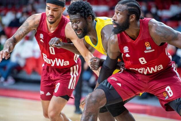 Nick Weiler Babb 0 FC Bayern , Christ Koumadje 21 Alba Berlin , Othello Hunter 8 FC Bayern , FC Bayern Basketball vs Alba Berlin, easyCredit BBL, 28 01 2022 Muenchen Bayern Germany Copyright: xkolbert-press UlrichxGamelx