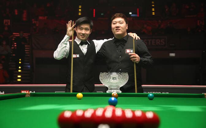 Zhao Xintong CHN , Yan Bingtao CHN Sport Snooker Billiards Final Berlin German Masters at Tempodrom 30 01 2022