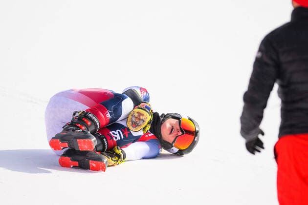 220207 Nina O Brien of Usa in pain after a fall when competing in women ?s alpine skiing giant slalom during day 3 of the 2022 Winter Olympics on February 7, 2022 in Yanqing Photo Maxim Thore BILDBYRAN kod MT MT0307 alpint alpine olympic games olympics winter olympics os ol olympics winter os olympics peking peking peking 2022 beijing 2022 beijing 2022 olympic games beijing 2022 winter olympic games peking os beijing ol winter ol 3 bbeng giant slalom day 3 dam,  Copyright: MAXIMxTHORE BB220207MT109