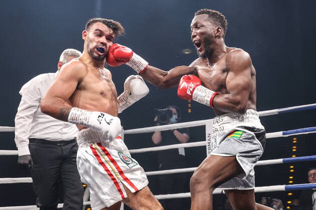 Boxing Wasserman Boxgala, Berlin, 19 03 2022 IBO Continental Abass Baraou GER Brian Damian Chaves ARG Berlin Germany