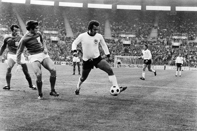 11 10 75 Germany Greece Germany, Düsseldorf, 11 10 1975, UEFA, European Championship qualification, DFB Germany Greece 1 1 Erwin Kostedde Germany