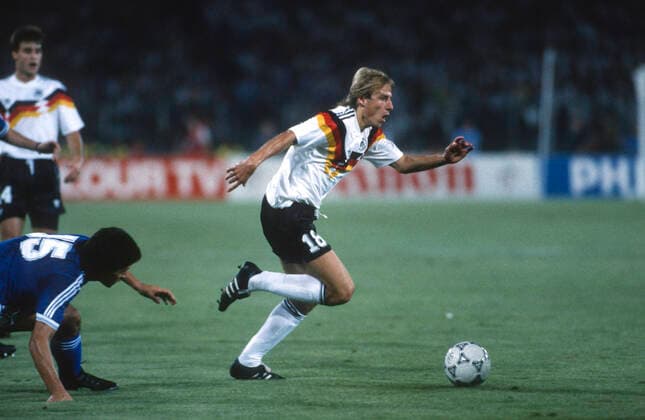 FIFA-Weltpokalfinale am 08. Juli 1990 in Rom FIFA-Weltpokalfinale Argentinien gegen Deutschland Jürgen Klinsmann (Deutschland) Foto  Copyright: xMarkxLeechxOffside