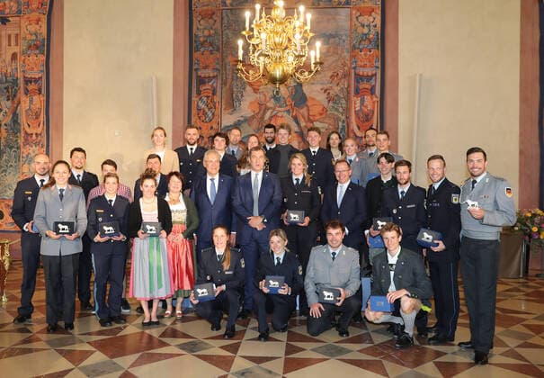 all Bavarian Olympic participants in Beijing 2022 together with the Bavarian Minister of the Interior Joachim Herrmann and the Prime Minister Dr Markus Söder Prime Minister Dr Markus Söder gives a reception in honor of the Bavarian participants in the Winter Olympics and Paralympics in Beijing in the Kaisersaal of the Munich Residenz Munich Bavaria Germany Kaiser Saal of the Munich Residenz