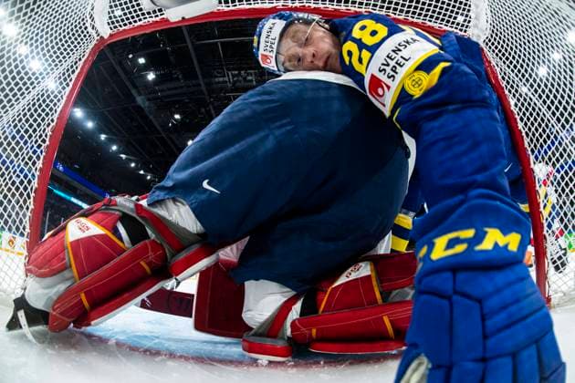 220517 Anton Bengtsson of Sweden during the 2022 IIHF Ice Hockey World Championship game between Sweden and Great Britain on May 17, 2022 in Tampere Photo Maxim ThorÃ BILDBYRAN kod MT MT0392,  Copyright: MAXIMxTHORE BB220517MT069