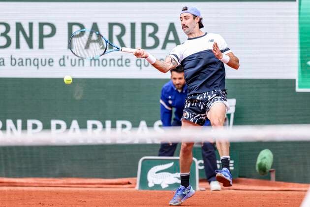 TENNIS - French Open 2022 PARIS,FRANCE,23.MAY.22 - TENNIS - ATP, Tennis Herren World Tour, French Open, Roland Garros, Grand Slam. Image shows Jordan Thompson (AUS).  GEPAxpictures xPatrickxSteiner