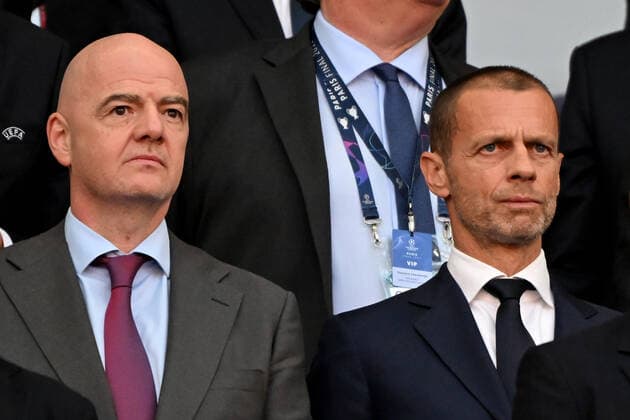 Paris, Stade de France, 28 05 22, GER, Men, UEFA Champions League, Final 2022, FC Liverpool Real Madrid Picture from left FIFA President Gianni Infantino and UEFA President Aleksander Ceferin Only for journalistic use Only for editorial use According to UEFA regulations it is prohibited, UEFA regulations prohibit any use of photographs as image sequences and or quasi video Saint Denis France