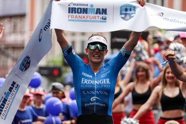 26 06 2022, xmkx, Triathlon Mainova Ironman European Championship Frankfurt , v l winner Daniela Bleymehl Hesse Hessen Germany DEU