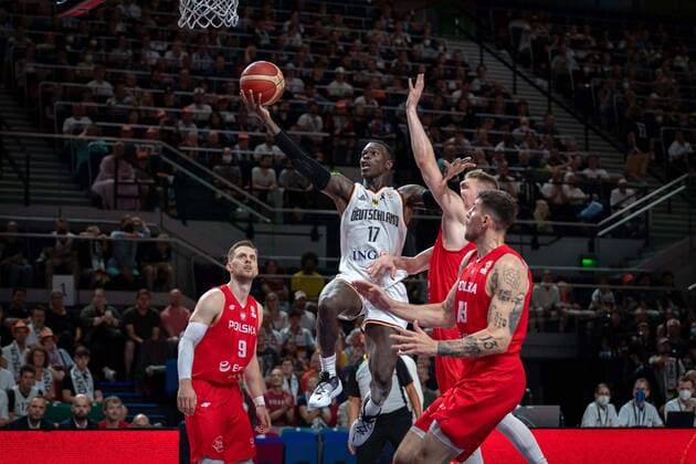 Basketball Bremen 03 07 2022 FIBA Basketball Worldcup European Qualifiers Triathlon Germany GER Poland POL Dennis Schröder Schroeder Germany, No 17 Schröder Schroder